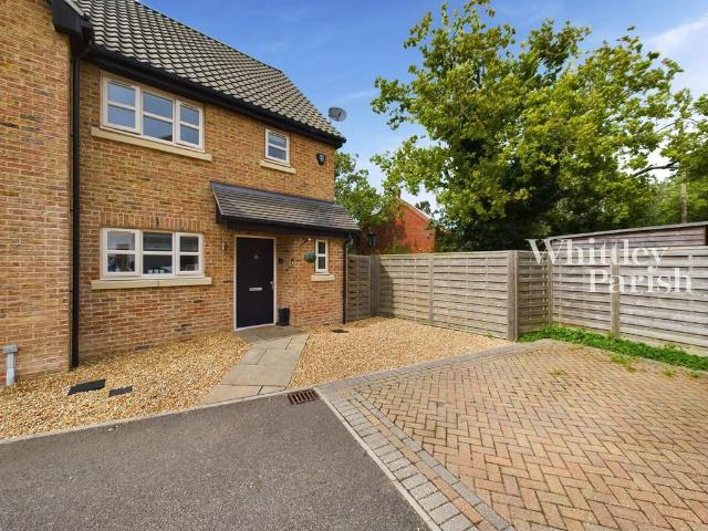 2 bedroom semi detached house for sale