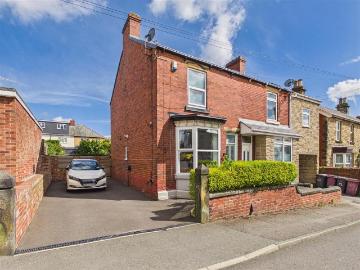 Snape Hill Crescent S18 Dronfield, S18, Derbyshire county, Midlands