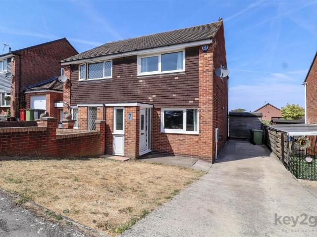 2 bedroom semi detached house for sale