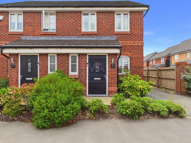 2 bedroom semi detached house for sale