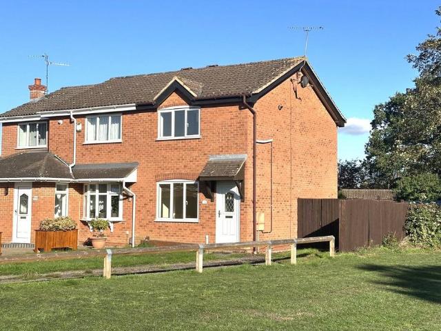 2 bedroom semi detached house for sale