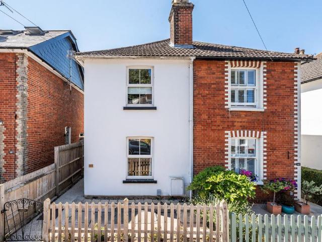 2 bedroom semi detached house for sale