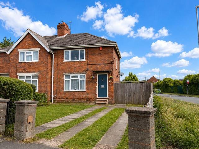 2 bedroom semi detached house for sale