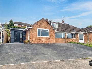 2 bedroom semi detached house for sale