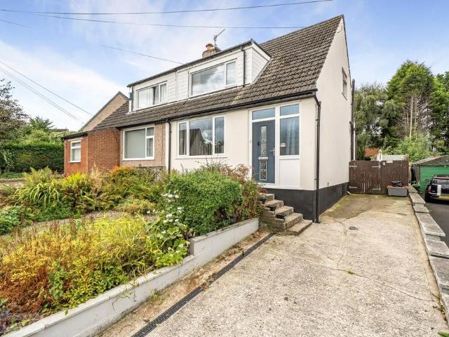 2 bedroom semi detached house for sale