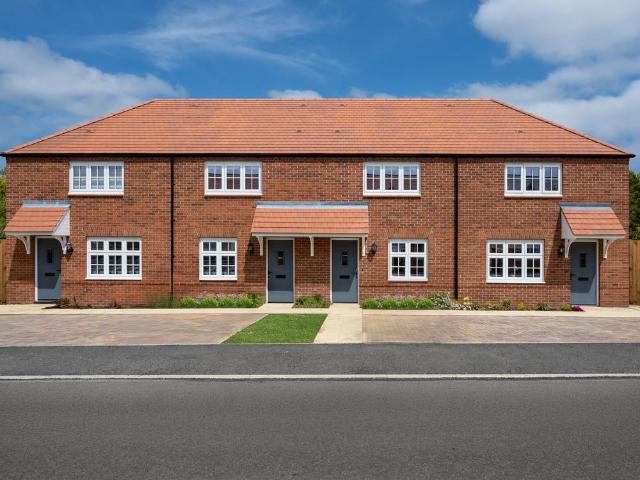 2 bedroom semi detached house for sale