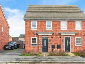 2 bedroom semi detached house for sale