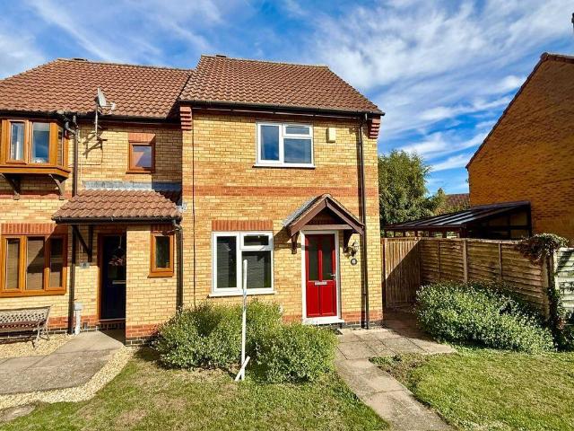 2 bedroom semi detached house for sale