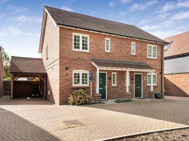 2 bedroom semi detached house for sale