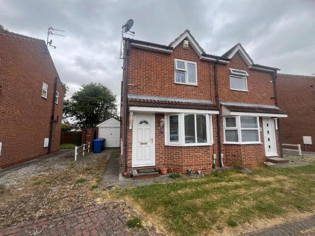 2 bedroom semi detached house for sale