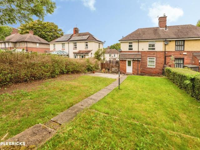 2 bedroom semi detached house for sale