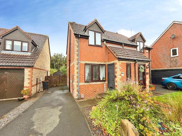 2 bedroom semi detached house for sale
