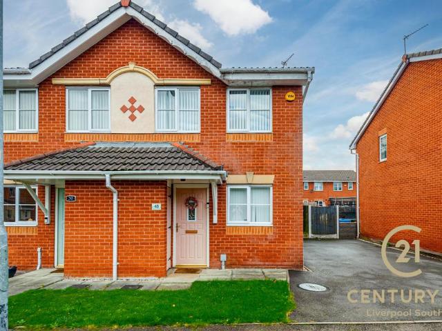 2 bedroom semi detached house for sale