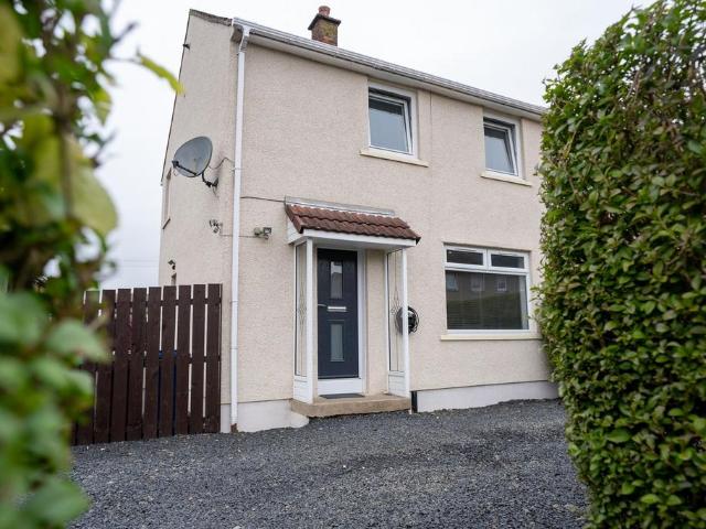 2 bedroom semi detached house for sale