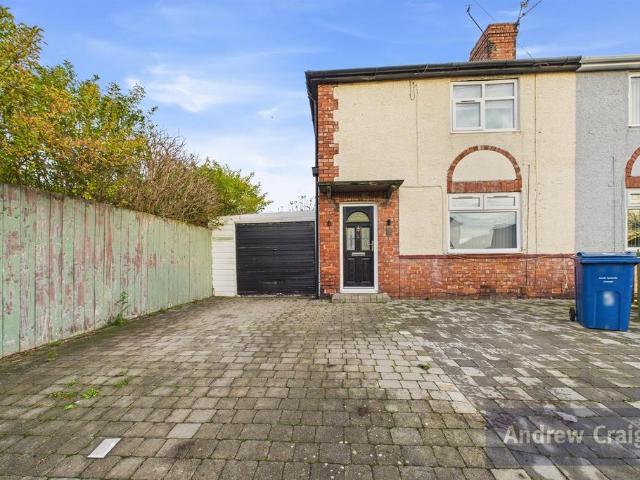 2 bedroom semi detached house for sale