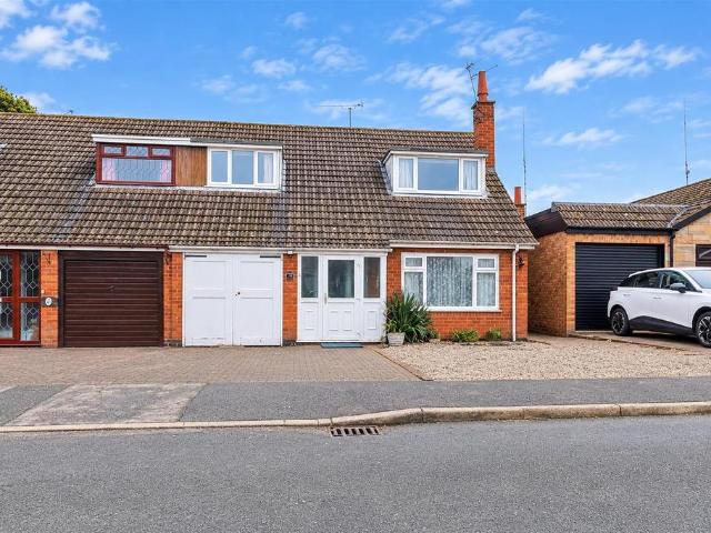 2 bedroom semi detached house for sale