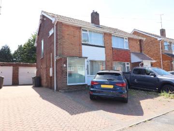 2 bedroom semi detached house for sale