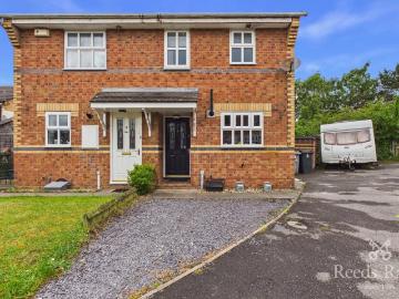 2 bedroom semi detached house for sale