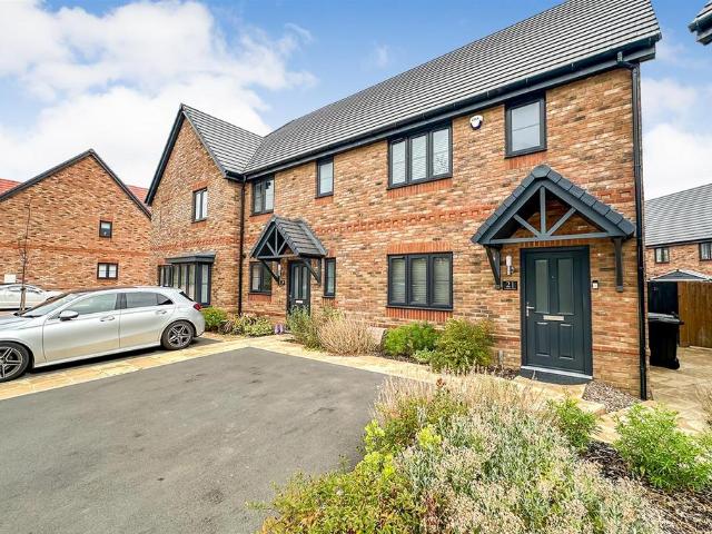 2 bedroom semi detached house for sale