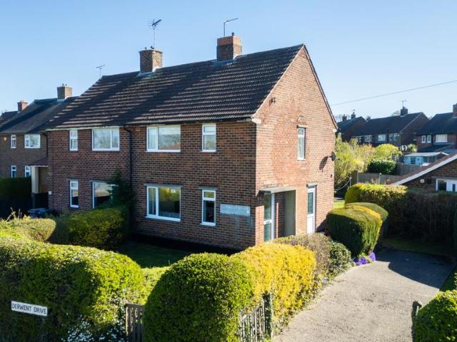 2 bedroom semi detached house for sale