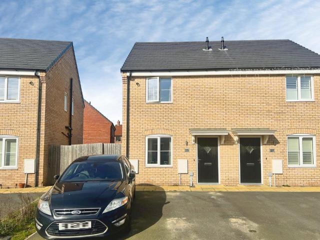 2 bedroom semi detached house for sale