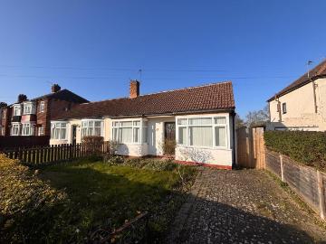 2 bedroom semi detached house for sale
