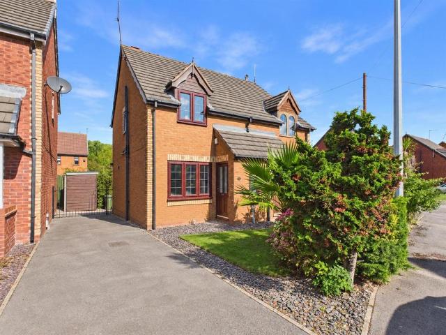 2 bedroom semi detached house for sale