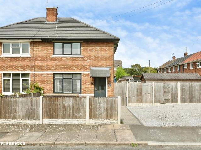2 bedroom semi detached house for sale