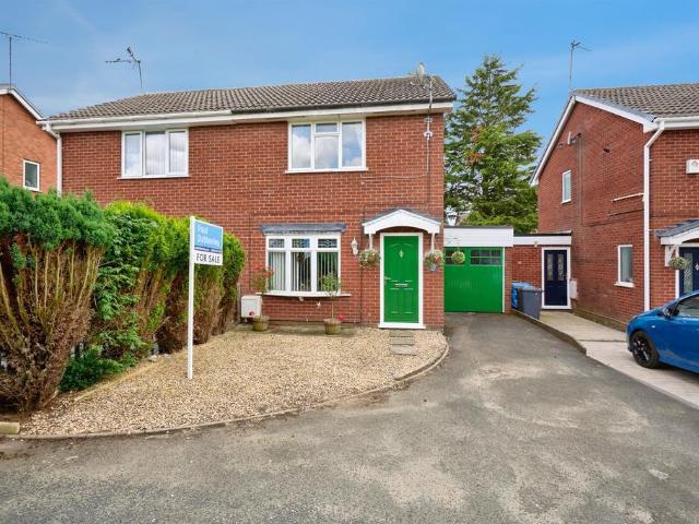 2 bedroom semi detached house for sale