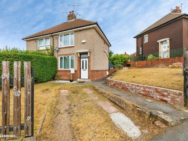 2 bedroom semi detached house for sale