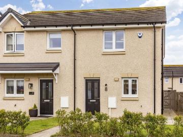 Inverkeithing, Fife county, Shetland - Garden