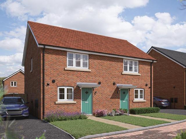 2 bedroom semi detached house for sale