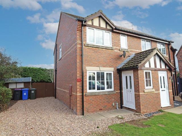 2 bedroom semi detached house for sale