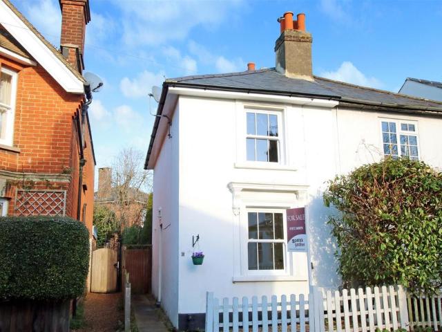 2 bedroom semi detached house for sale