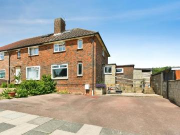 2 bedroom semi detached house for sale
