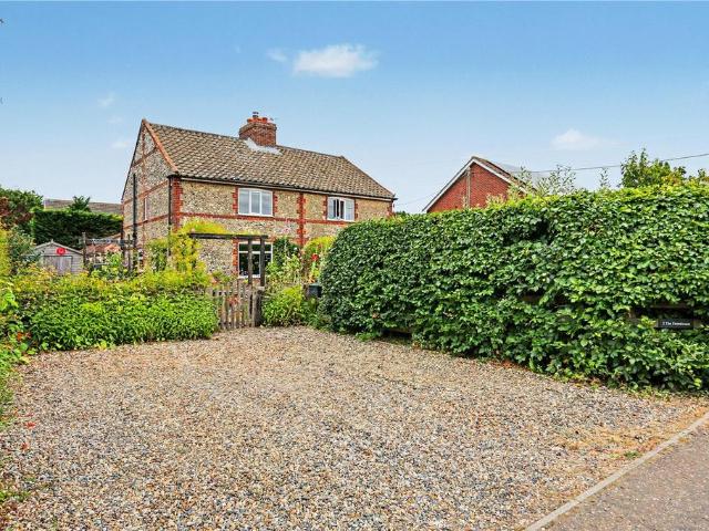 2 bedroom semi detached house for sale
