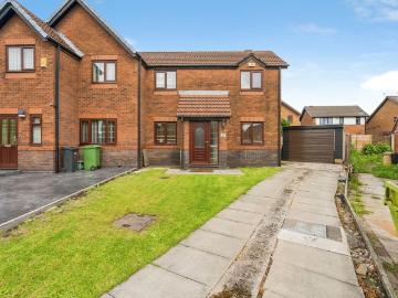 2 bedroom semi detached house for sale