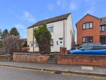 2 bedroom semi detached house for sale