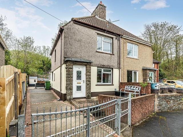 2 bedroom semi detached house for sale
