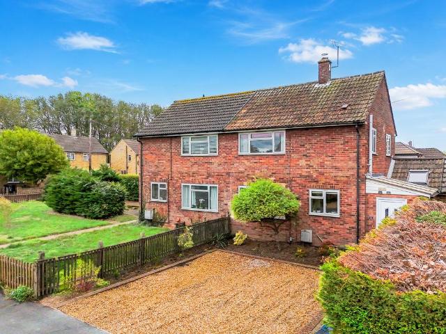 2 bedroom semi detached house for sale
