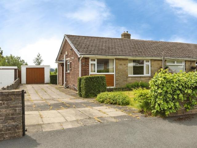 2 bedroom semi detached bungalow for sale