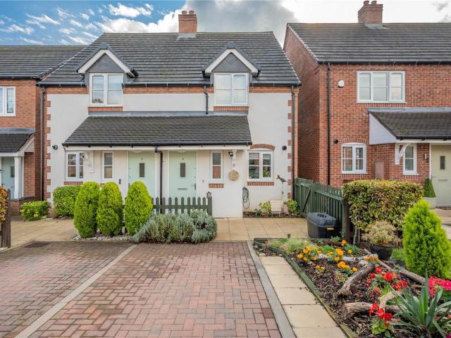 2 bedroom semi detached house for sale