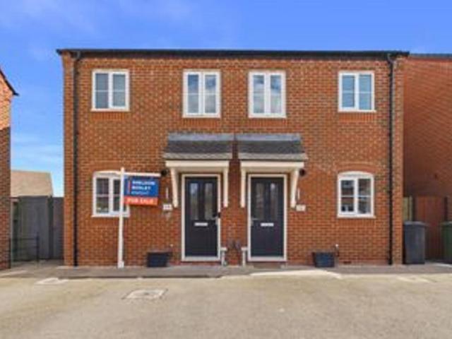 2 bedroom semi detached house for sale