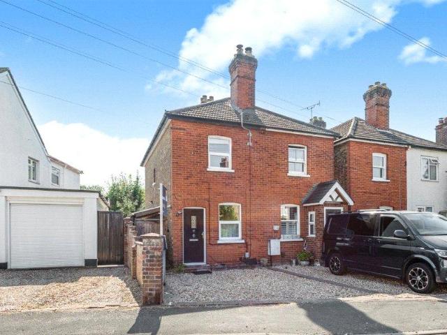 2 bedroom semi detached house for sale