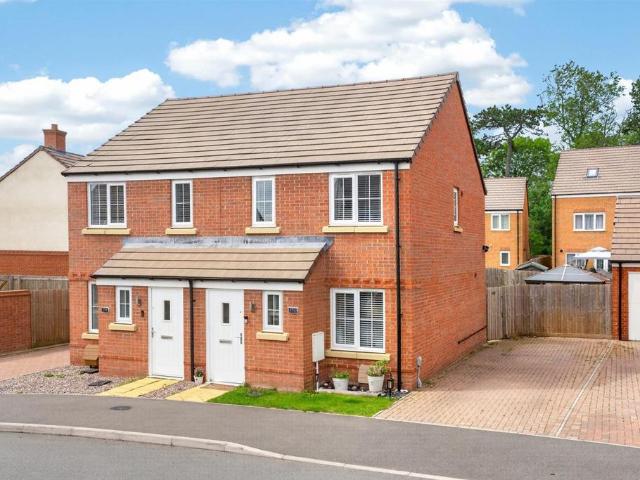 2 bedroom semi detached house for sale
