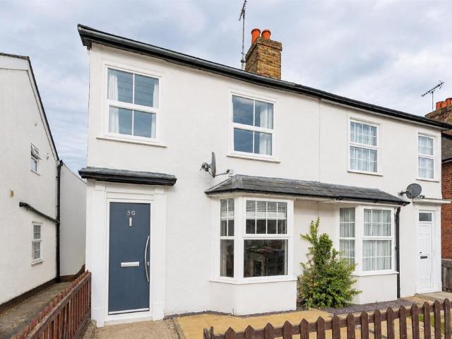 2 bedroom semi detached house for sale