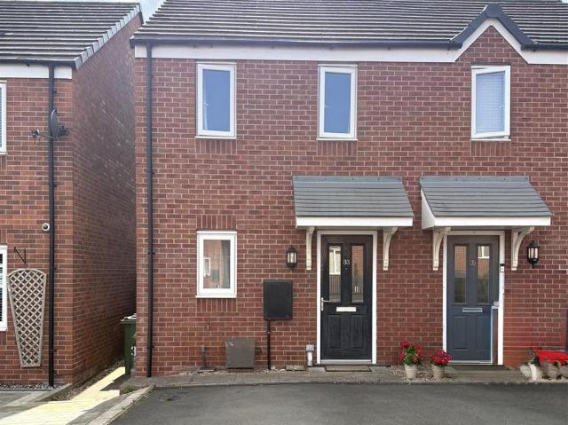 2 bedroom semi detached house for sale