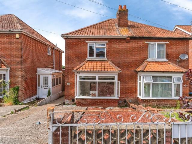 2 bedroom semi detached house for sale