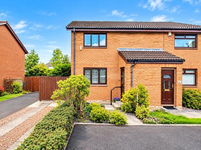 2 bedroom semi detached house for sale