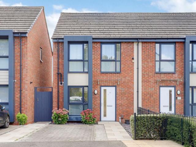2 bedroom semi detached house for sale